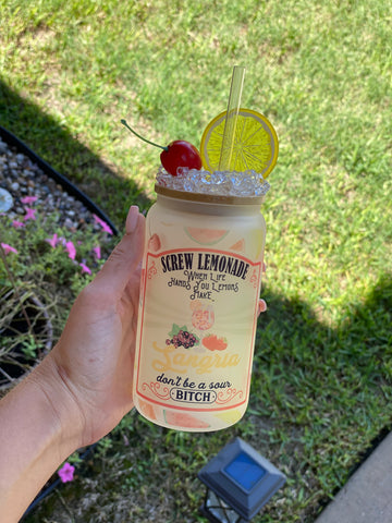 Sangria with lime glass can
